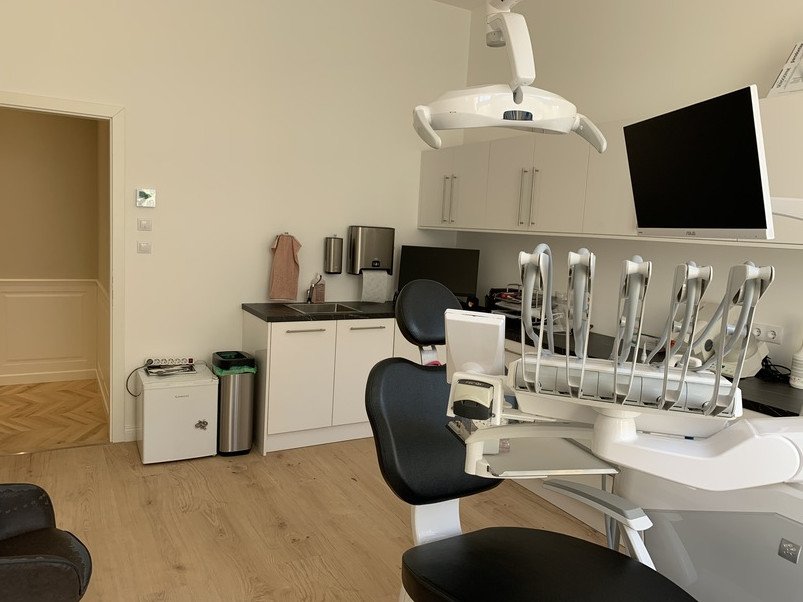 clinique dentaire hongrie mercz dental