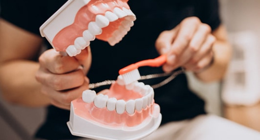conseils post implant dentaire