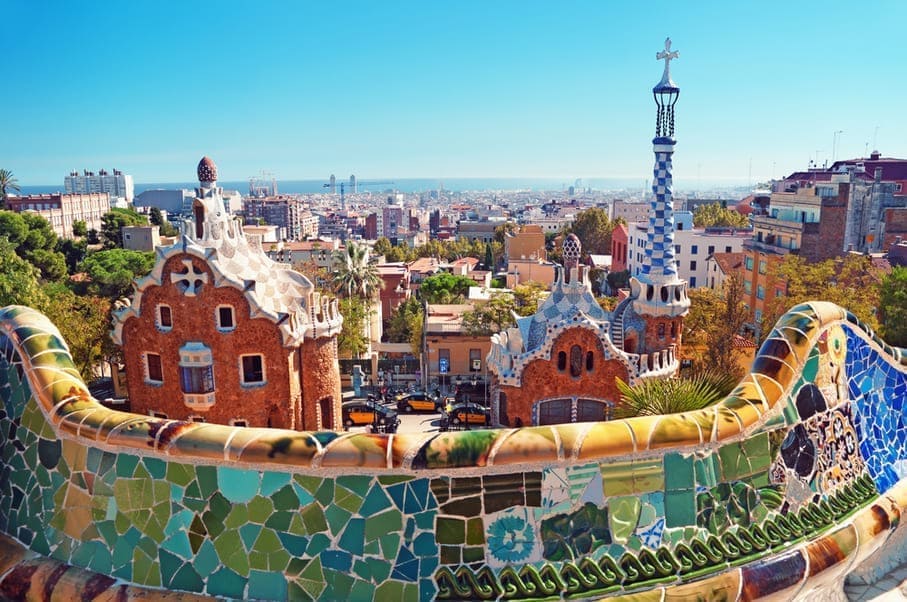 tourisme dentaire à barcelone : le parc guell