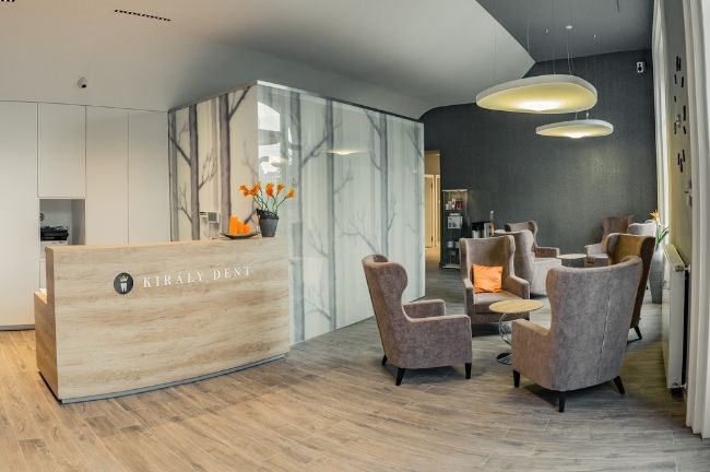 accueil clinique kiralydent