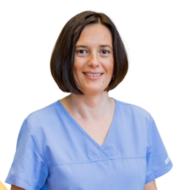 Dr Erika Balázs, directrice et chirurgien-dentiste à la clinique Kiralydent à Budapest