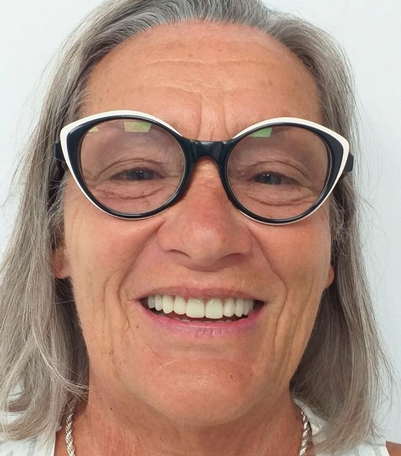 Marie après ses soins dentaires à Tenerife